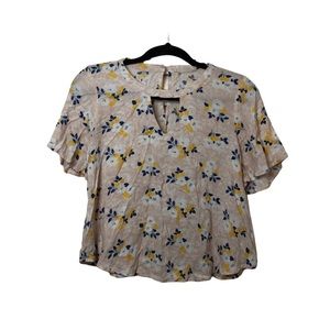 Elodie Pink Yellow Blue Short Sleeve Floral Short Sleeve Tee Cropped Keyhole